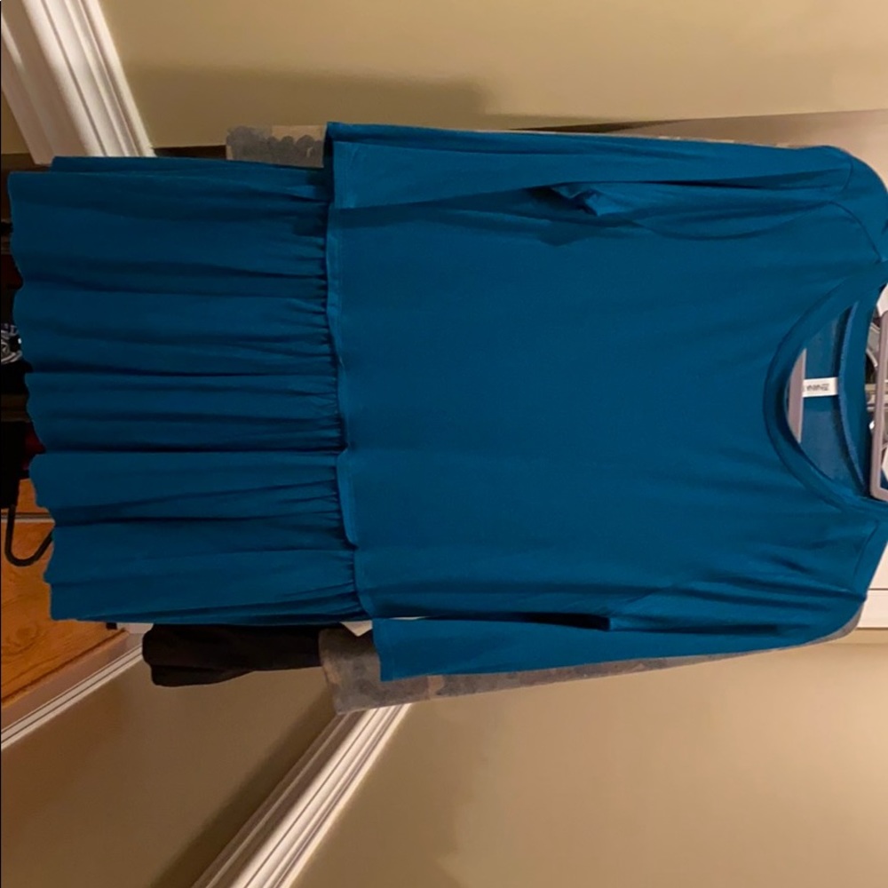Teal 3/4 sleeve top